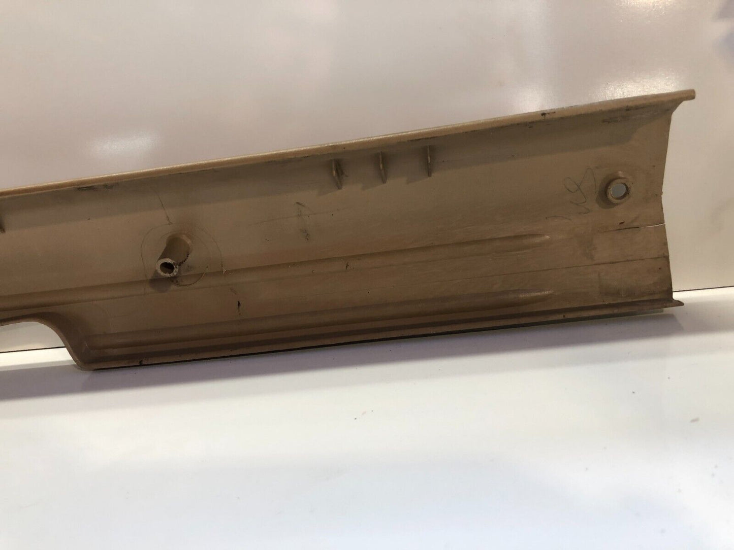 84-96 Jeep Cherokee XJ RH Door Sill Lower Trim Camel Tan Passenger Entry OEM