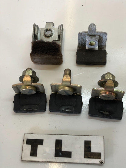 94 - 01 Acura Integra Window Felt Guide Stay Brackets Hardware