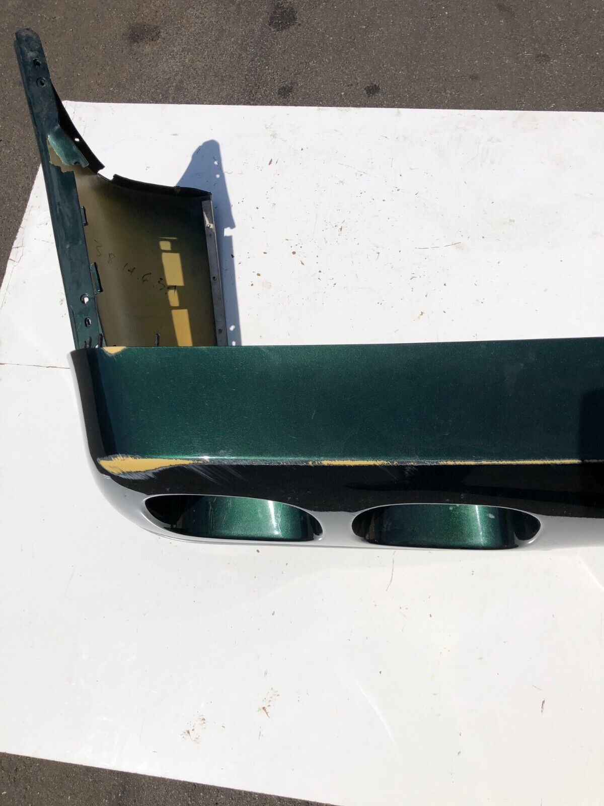 1991 - 96 C4 Corvette REAR Bumper Cover Facia Green OEM  -- Pick up or Freight