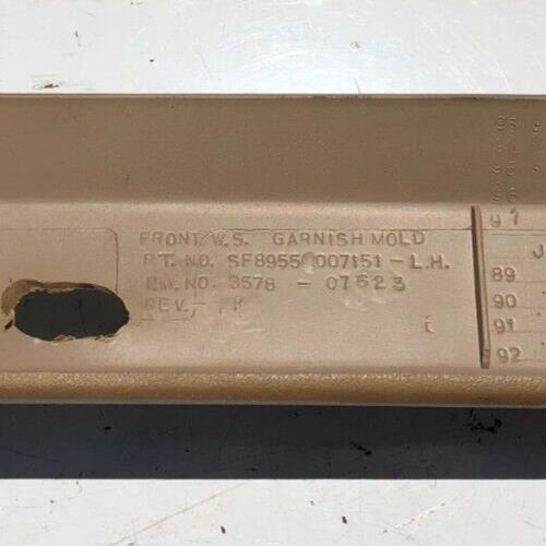 Jeep Cherokee XJ 84-96 4 Door A Pillar Windshield Trim Tan Pair (Y93)