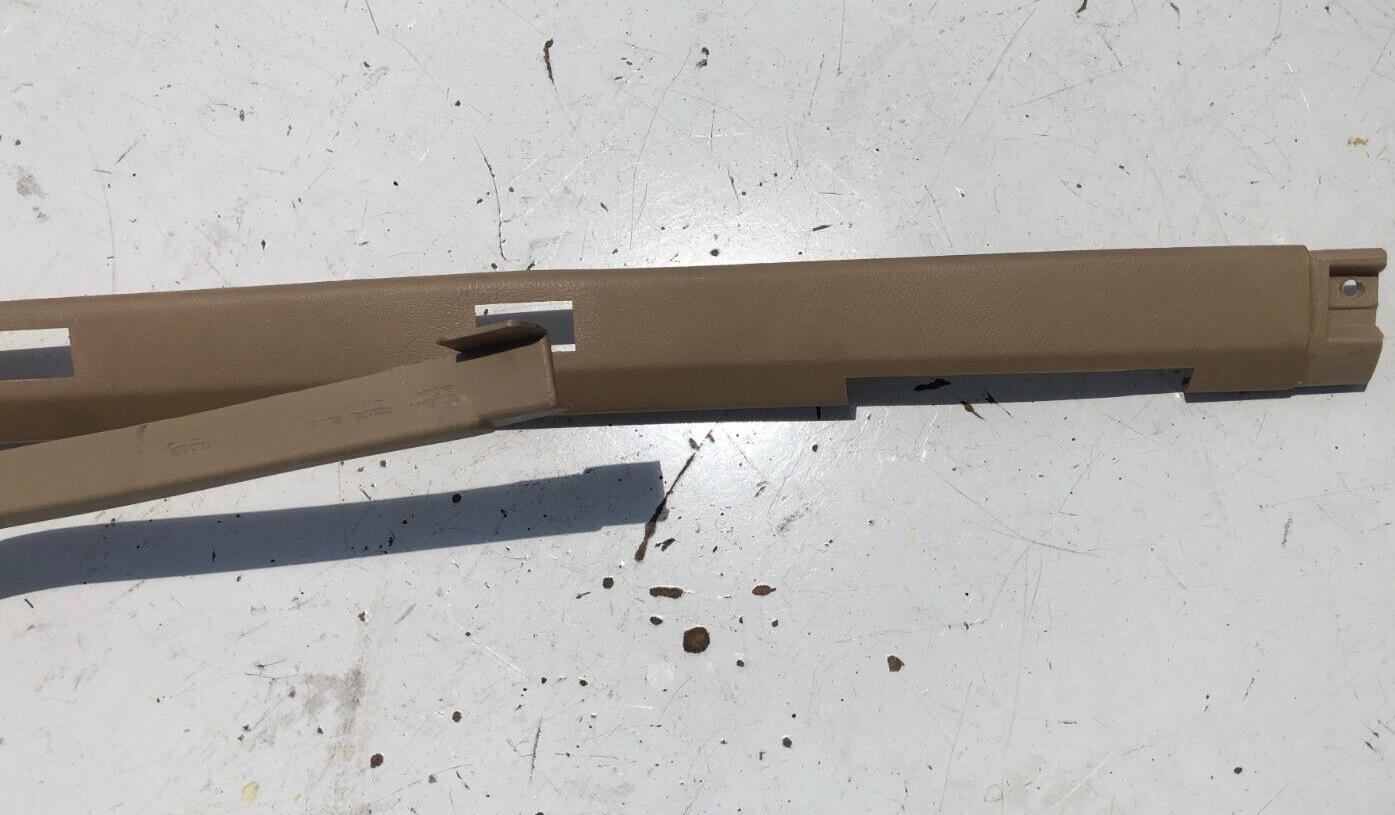 Jeep Cherokee XJ 84-96 4 Door A Pillar Windshield Trim Tan Pair (Y93)